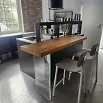 Loft Crab